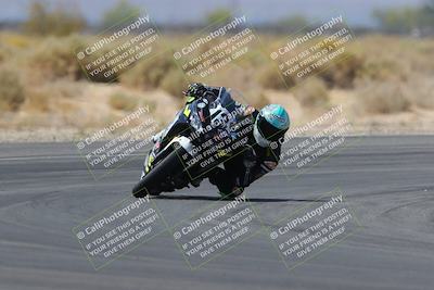 media/Apr-16-2023-CVMA (Sun) [[6bd2238b8d]]/Race 11 500 Supersport-350 Supersport/